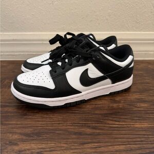 Nike Dunk Low Panda Women’s Sneakers DD1503-101